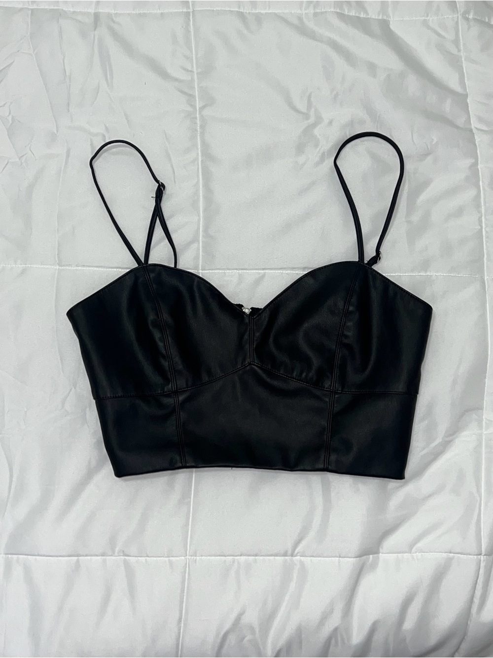 Forever 21 Black Faux Leather Bustier Crop Top Women’s Size Large Edgy Cropped